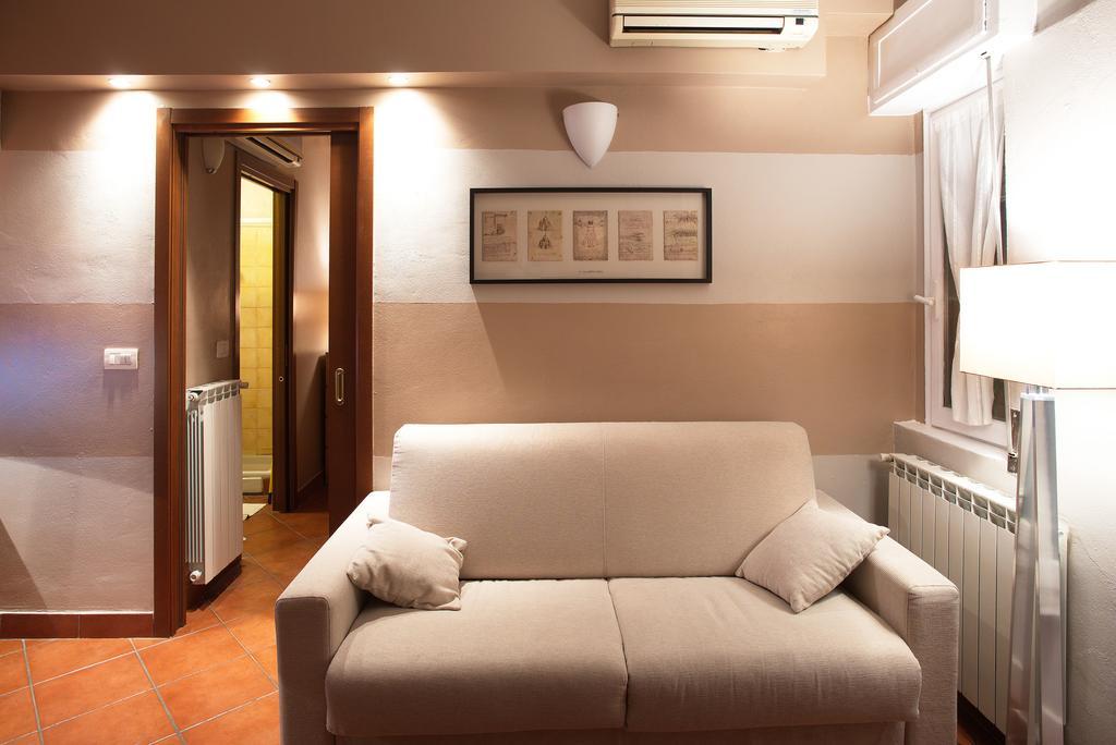 Skyline In Citta Studi A 1 Minuto Dal Metro Con Terrazzo Wi-fi E Netflix Apartamento *