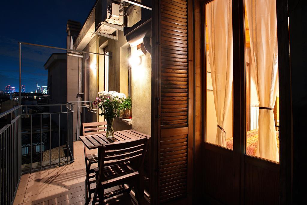 Apartamento Skyline In Citta Studi A 1 Minuto Dal Metro Con Terrazzo Wi-fi E Netflix *